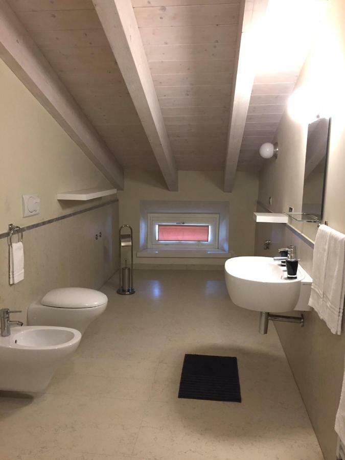 מאנטובה Residenza Virgiliana Suite Con Terrazza-Centro Storico מראה חיצוני תמונה